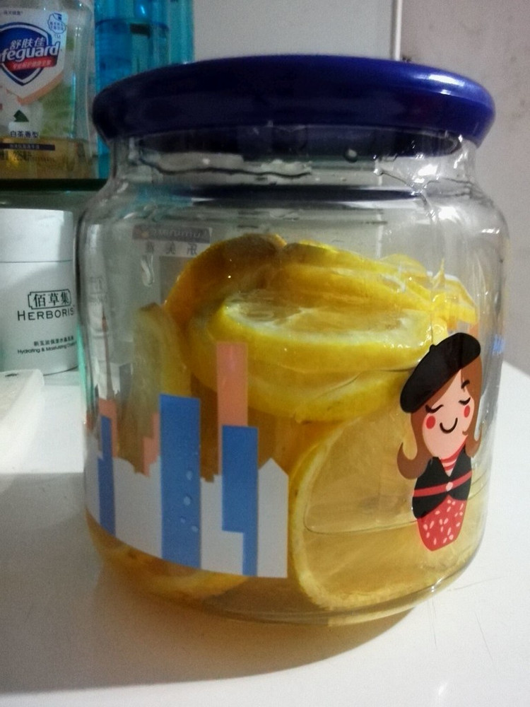 自制美容养颜柠檬蜂蜜水的做法