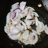 咖喱鸡肉炖土豆的做法图解4
