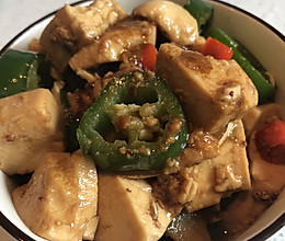 超下饭的双椒焖豆腐的做法
