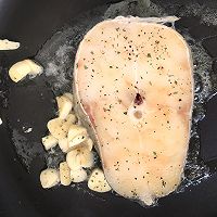 健康低卡——香煎鳕鱼的做法图解7