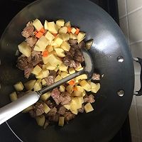 牛肉烩土豆（0基础人人都是美食家）的做法图解6