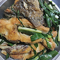 潮州青蒜焖鱼的做法图解4