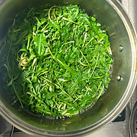 春天的味道之蒲公英炒鸡蛋的做法图解2