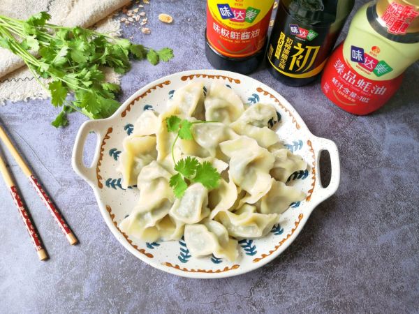 香菜大肉馅饺子