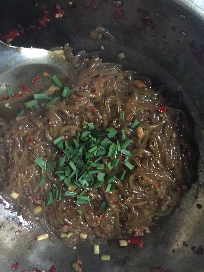 农家炒粉丝的做法图解7