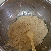 土豆丝丸子的做法图解2