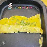 12个月以上辅食小黄人厚蛋烧的做法图解7