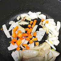 #太太乐鲜鸡汁玩转健康快手菜#土豆咖喱饭的做法图解3