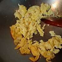 玉米火腿肠炒蛋的做法图解4