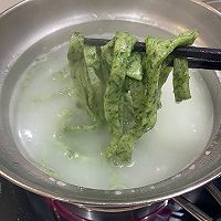 #健康炸味用多力#酸辣菠菜手擀面的做法图解13