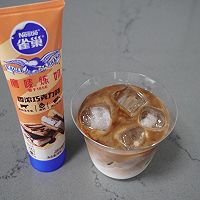 #鹰唛新食尚#丝滑甜润，喝一口就爱上的炼乳拿铁的做法图解8