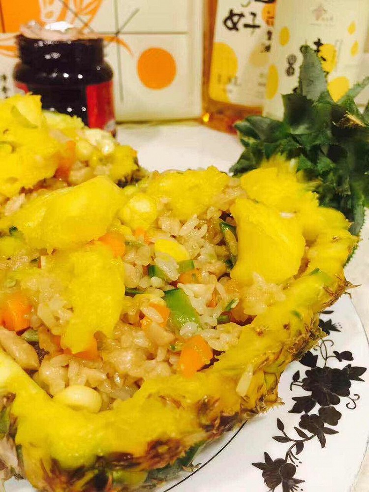五常稻花香菠萝饭的做法
