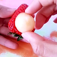 萌萌哒草莓人的做法图解5
