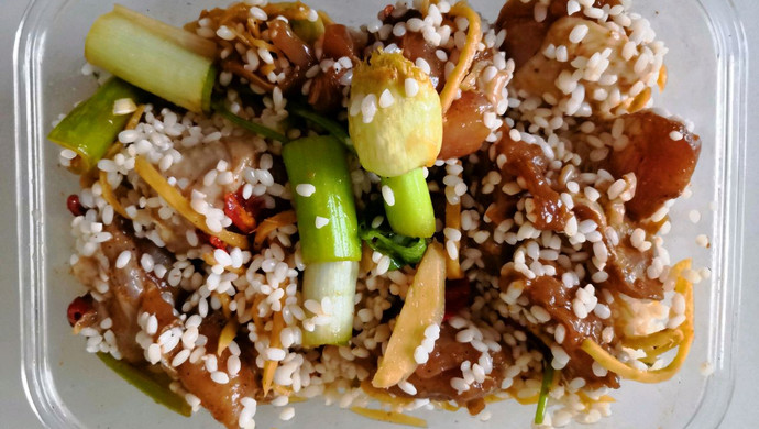 简单快捷的工作餐—糯米鸡肉团