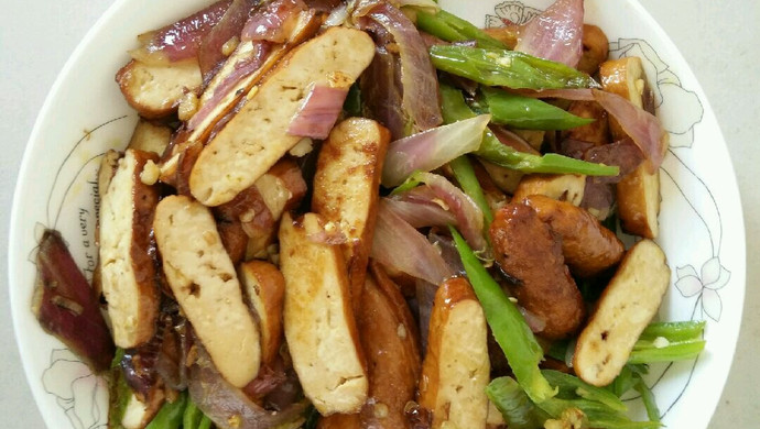 青椒炒豆干