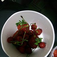 草莓奶油杯的做法图解2