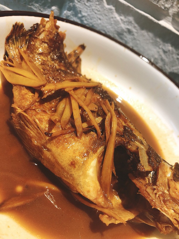 香煎闷桂鱼的做法