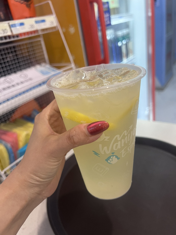 蜂蜜柠檬水的做法