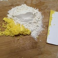 零失败蛋黄酥的做法图解5