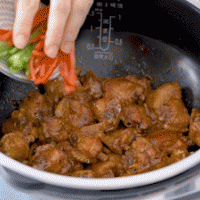 电饭煲腐乳鸡翅｜懒人料理的做法图解4
