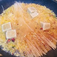 酸菜炖粉条的做法图解7