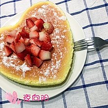 轻乳酪芝士蛋糕（不开裂，不收腰，入口即化）