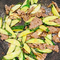 #味达美星厨X小厨中秋团圆宴#青瓜炒牛肉的做法图解9