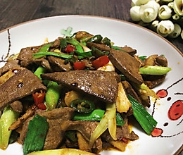 辣爆猪肝的做法