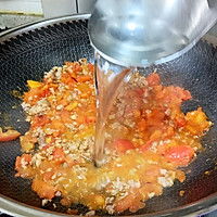 【十分钟快手早餐】番茄肉末打卤面#带着零食去旅行！#的做法图解10