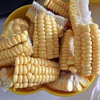 红豆薏米脊骨汤的做法图解2