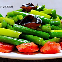 #味达美名厨福气汁，新春添口福#蒜苔木耳炒腊肠的做法图解10