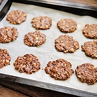 素食烘焙——椰香可可燕麦饼干的做法图解5
