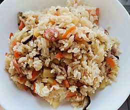 腊肠杂蔬焖米饭的做法