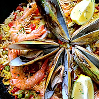 西班牙海鲜饭的做法图解8