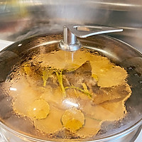 泰式蒸鲈鱼的做法图解3