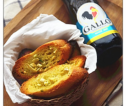 橄露Gallo经典特级初榨橄榄油试用之香蒜面包的做法