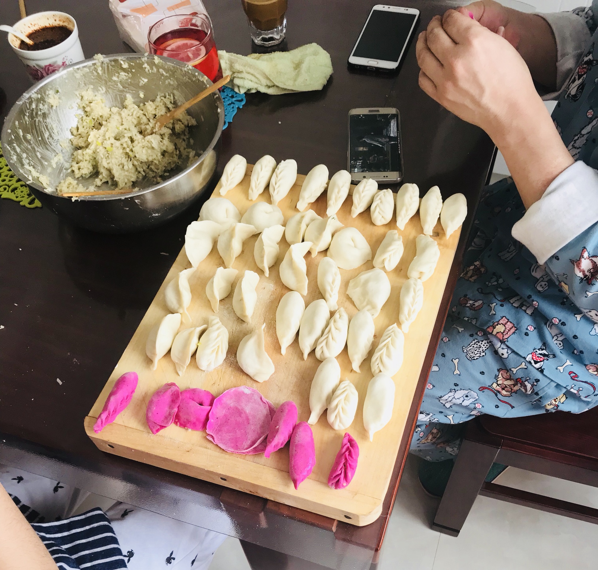 五彩饺子皮怎么做_五彩饺子皮的做法_豆果美食
