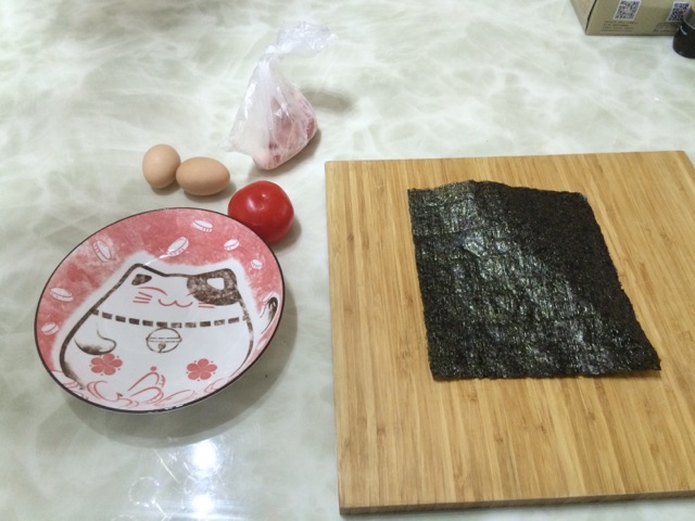 小黄人版番茄蛋炒饭的做法图解1