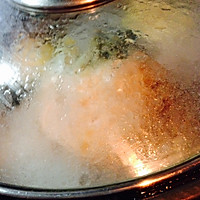 三文鱼头汤的做法图解5