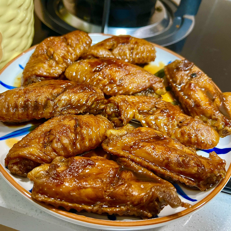 超级入味的可乐鸡翅的做法