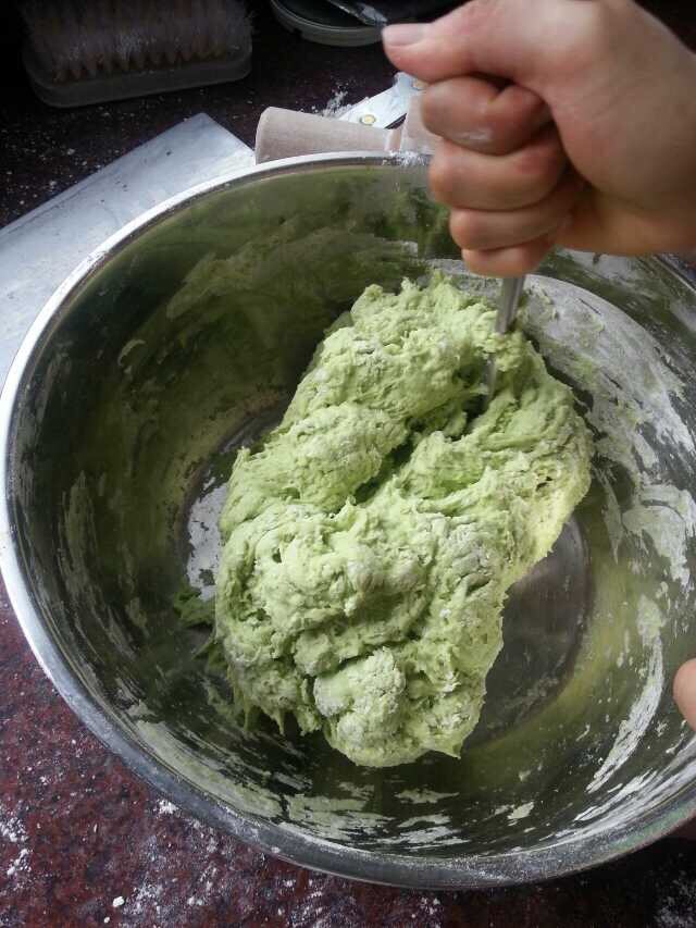 蔬菜面条的做法图解3