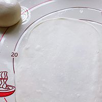 韭菜馅饼 还是自己种的香的做法图解8