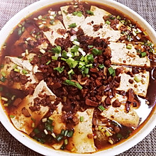 豆腐白菜金针菇蒸一下，简单又好吃，“蒸”的很健康