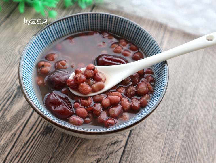 养颜～红豆薏米汤水的做法