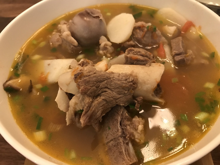 家常滋补骨头汤的做法