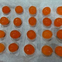 流心月饼的做法图解1