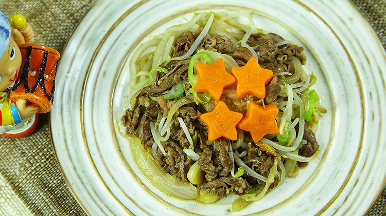韩式牛肉卷炒豆芽的做法