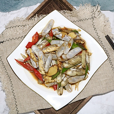 蚝油炒蛏子