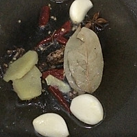 家常菜～小鸡炖蘑菇粉条的做法图解7