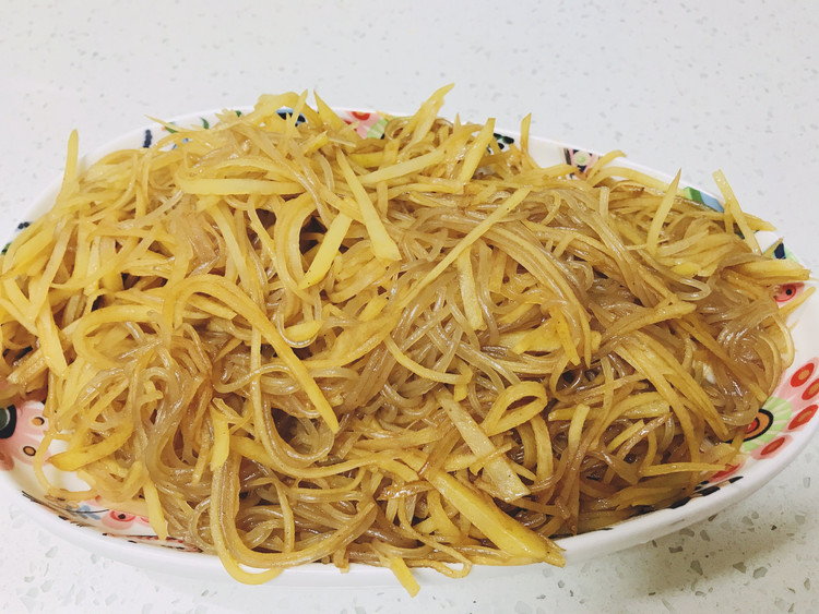 土豆丝炒粉条的做法